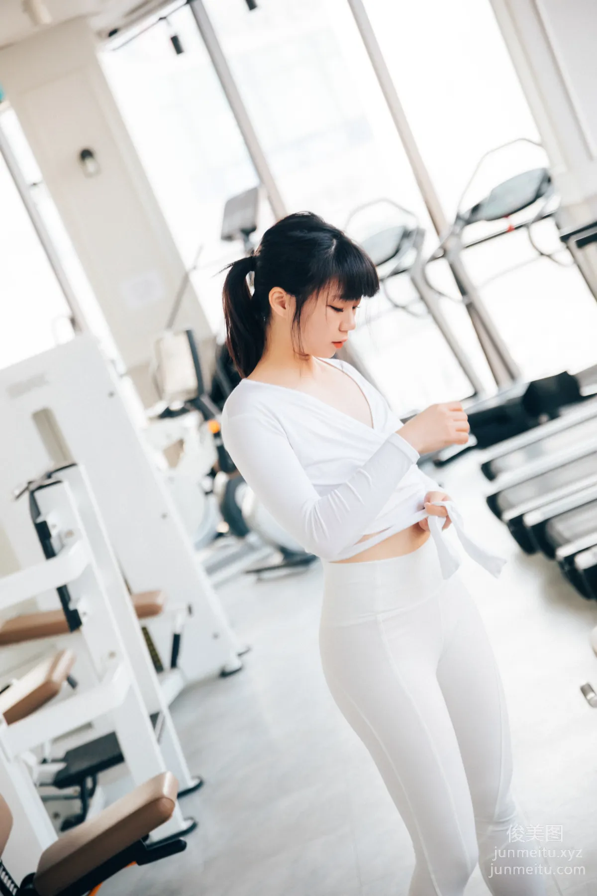 052.[Loozy] Kissme - Strip Fitness + Video [85P] 6