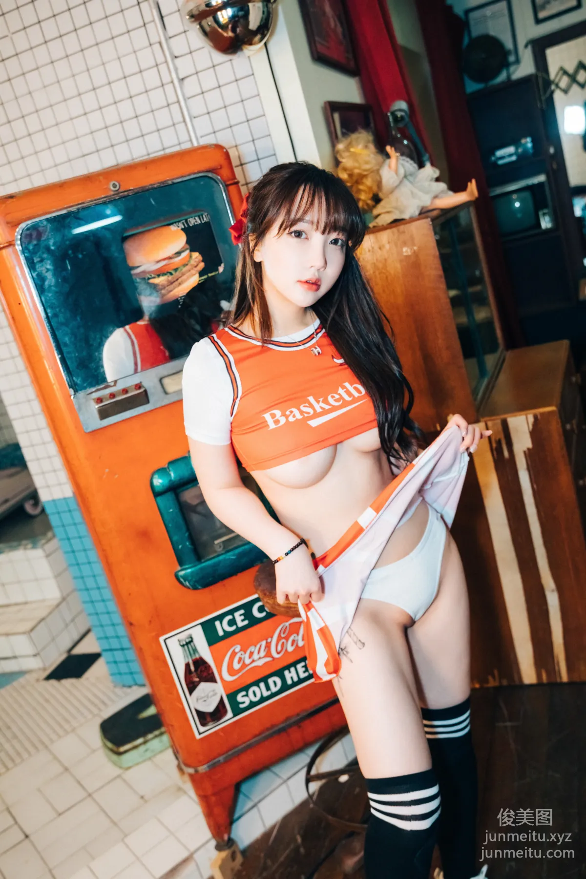 059.[Loozy] Son Ye-Eun (손예은) - CHEER UP [92P] 57