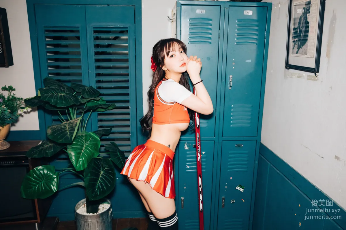 059.[Loozy] Son Ye-Eun (손예은) - CHEER UP [92P] 76