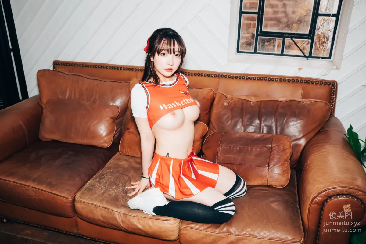 059.[Loozy] Son Ye-Eun (손예은) - CHEER UP [92P] 10