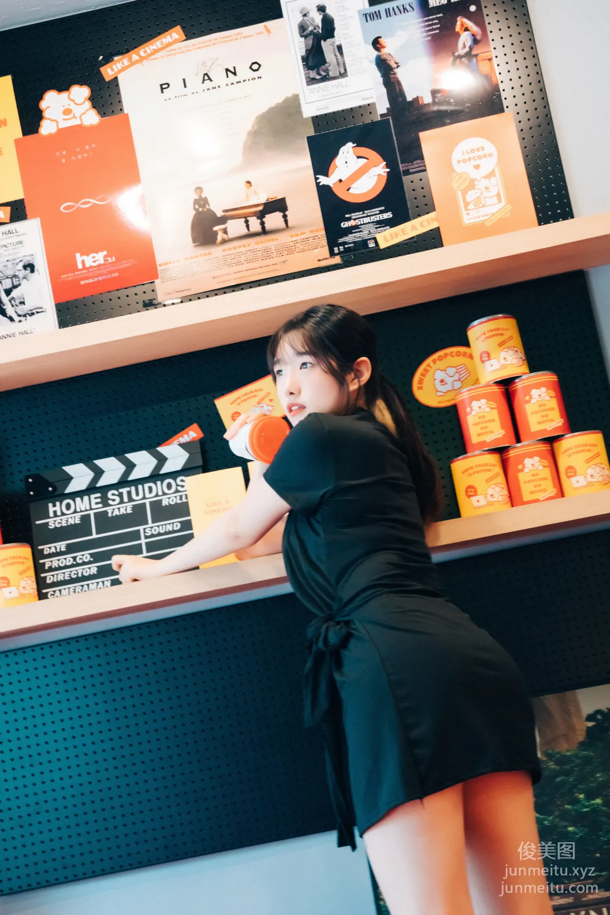 065.[Loozy] Sonson (손손) - Cinema girl_S.ver [123P] 4