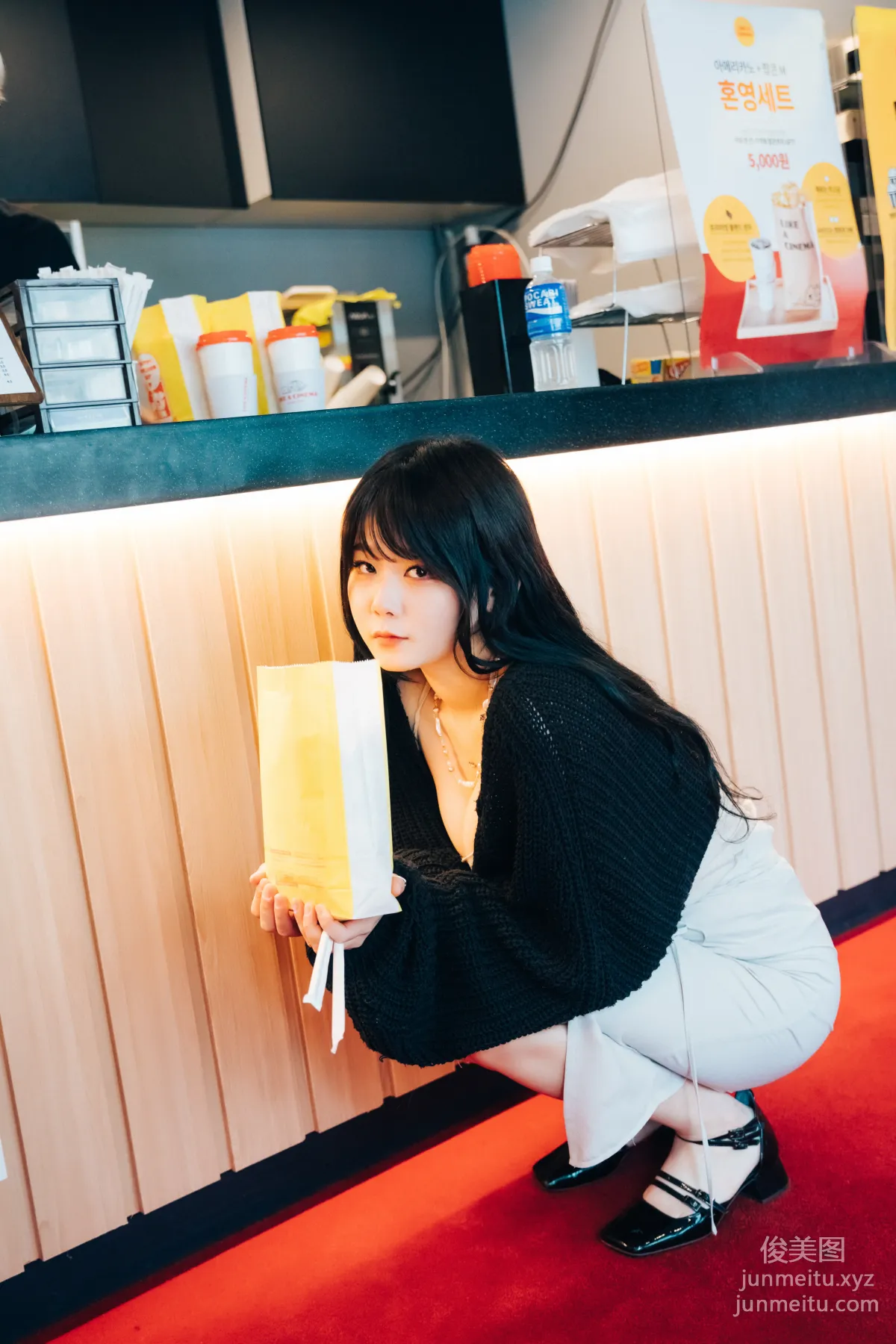 073.[Loozy] Zia (지아) -XXX in the theater S.Ver[157P] 13