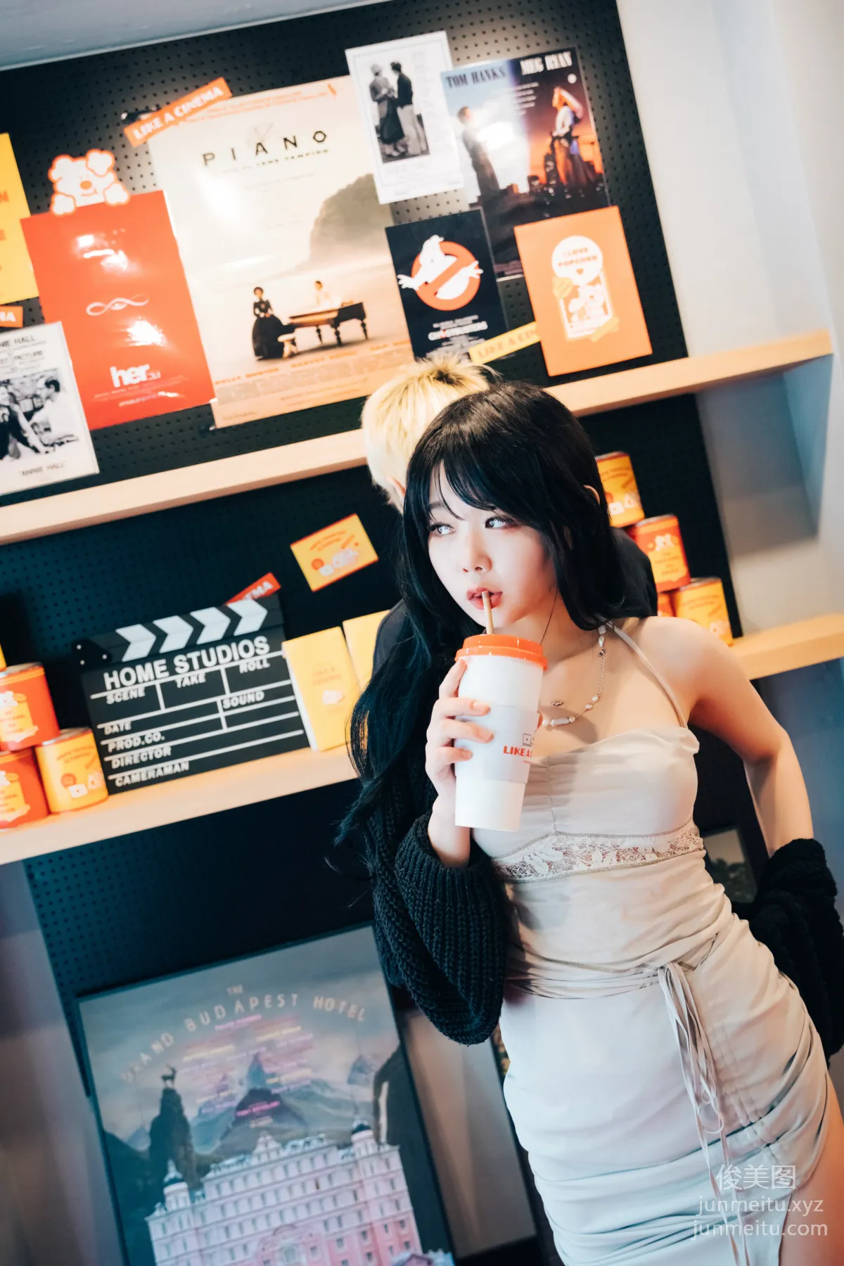 073.[Loozy] Zia (지아) -XXX in the theater S.Ver[157P] 79
