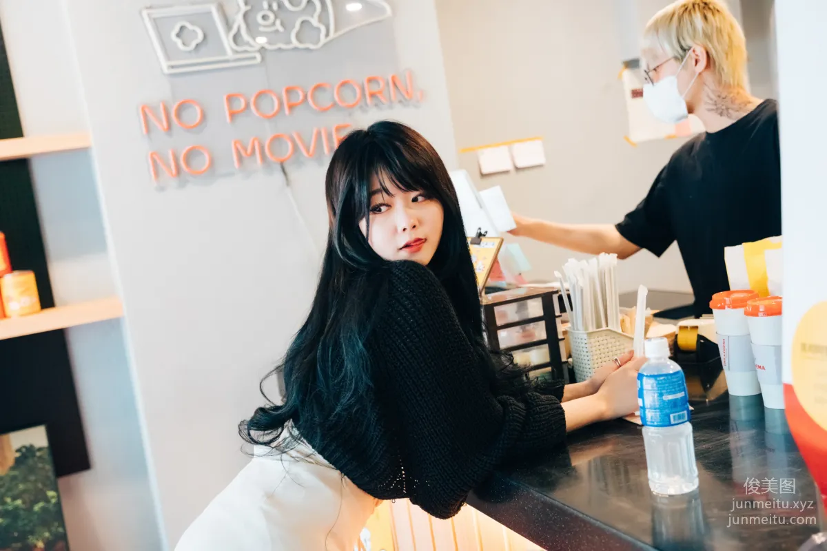 073.[Loozy] Zia (지아) -XXX in the theater S.Ver[157P] 80