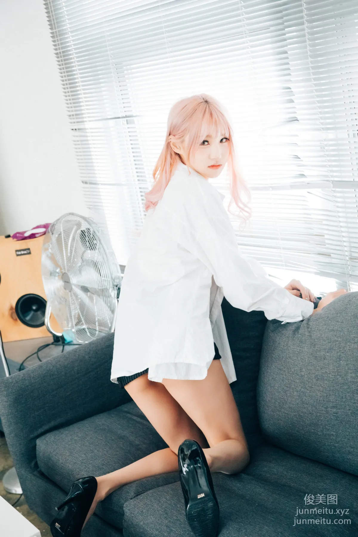 086.[Loozy] Taeri - Deviation (+S.Ver)[71P] 21