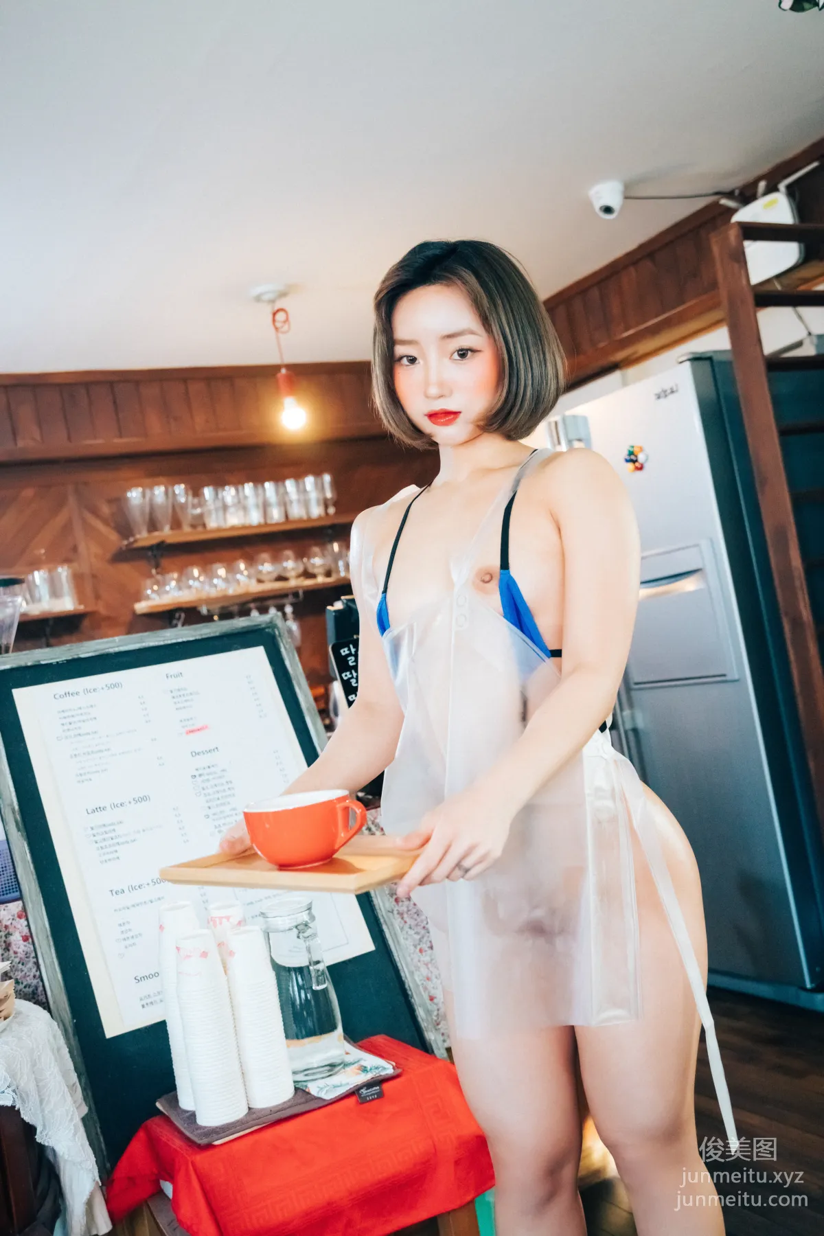 094.[Loozy] Booty Queen - vinyl aprons [142P] 6