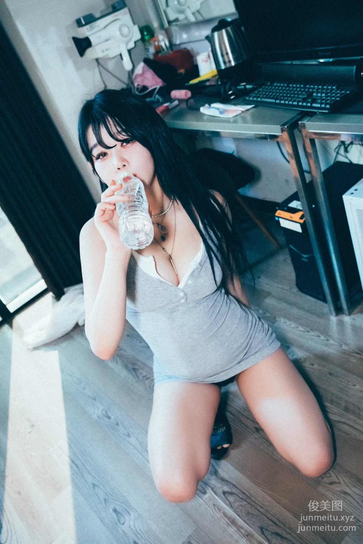 095.[Loozy] Zia (지아) - Wannait [93P] 59