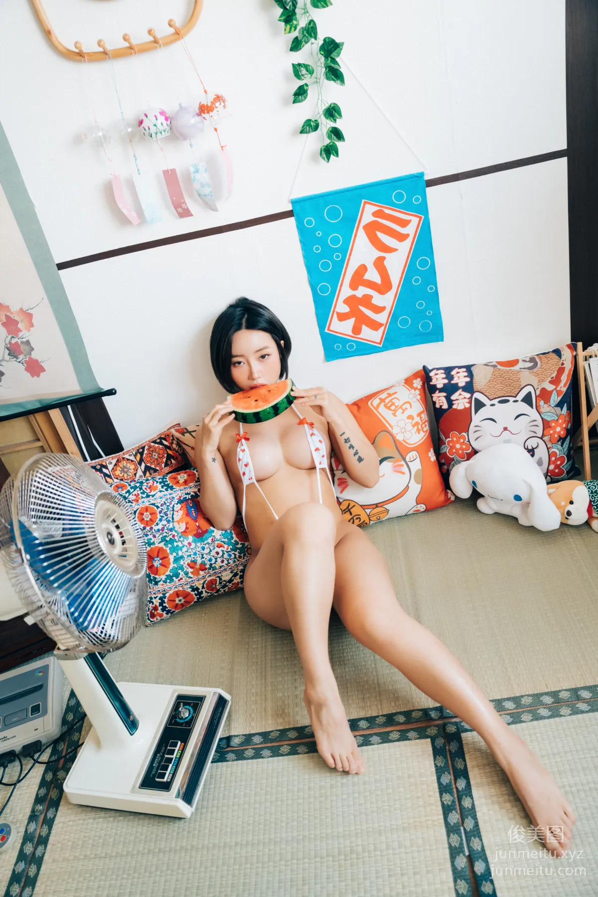 099.[Loozy] Booty Queen - Girl Room [145P] 52