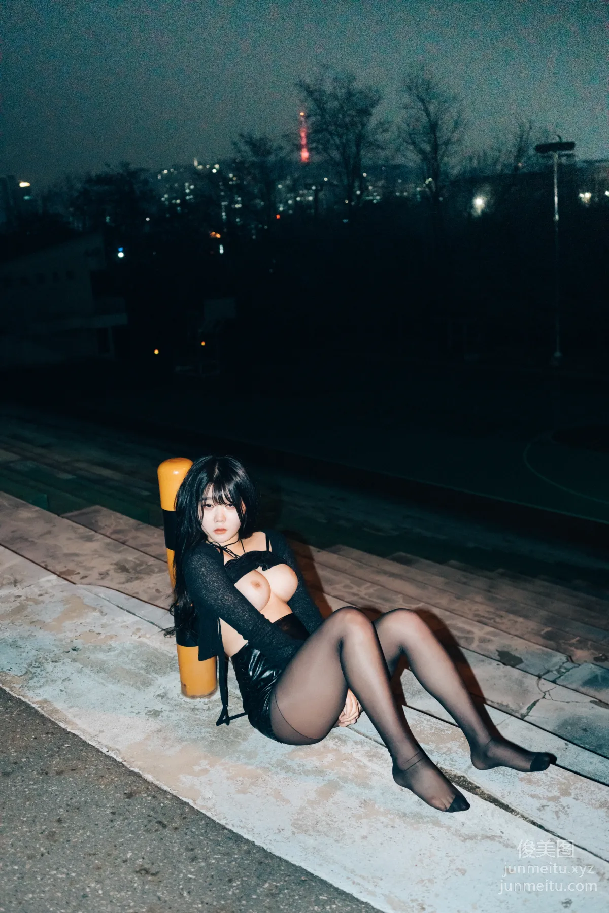 104.[Loozy] Zia (지아) - XXX At Night Road[161P] 39