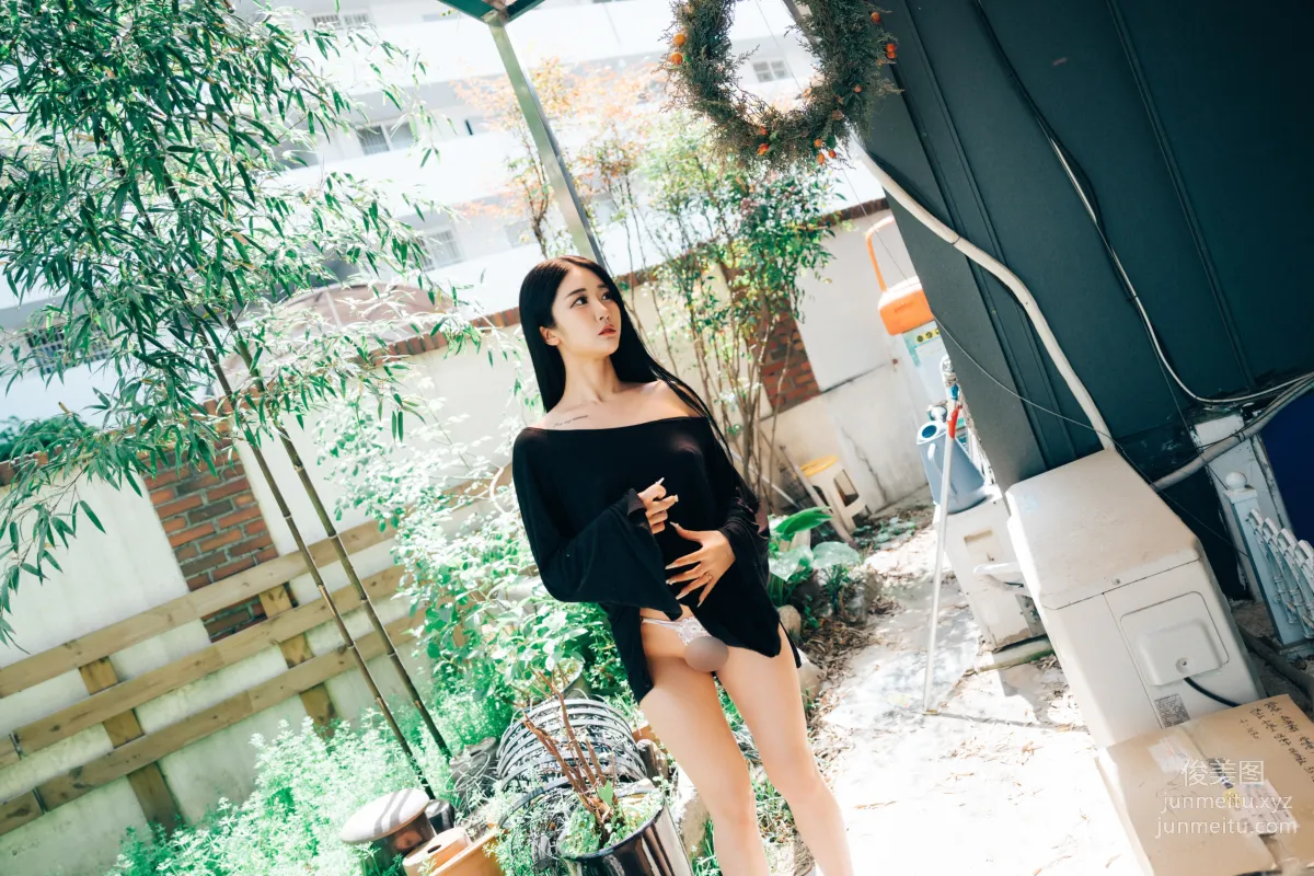 105.[Loozy] Bomi - Street Stall [112P] 3