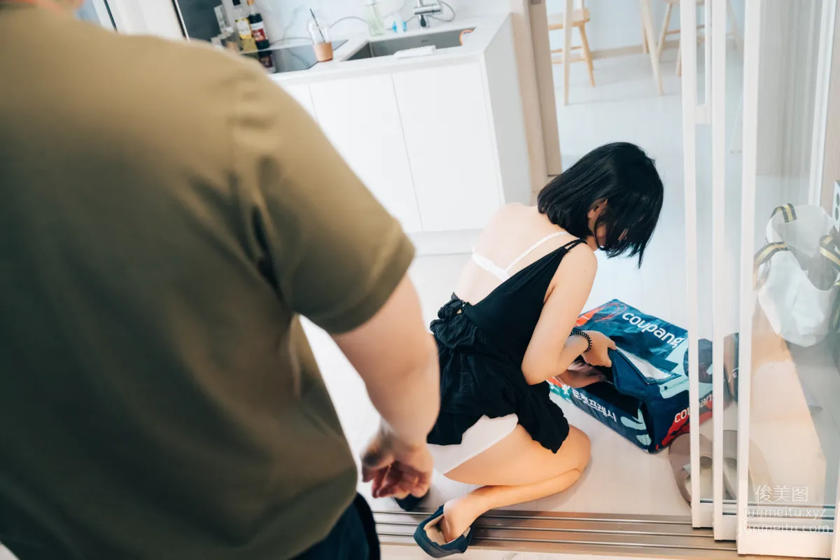 117.[Loozy] Zia (지아) - With Delivery Man[140P] 18