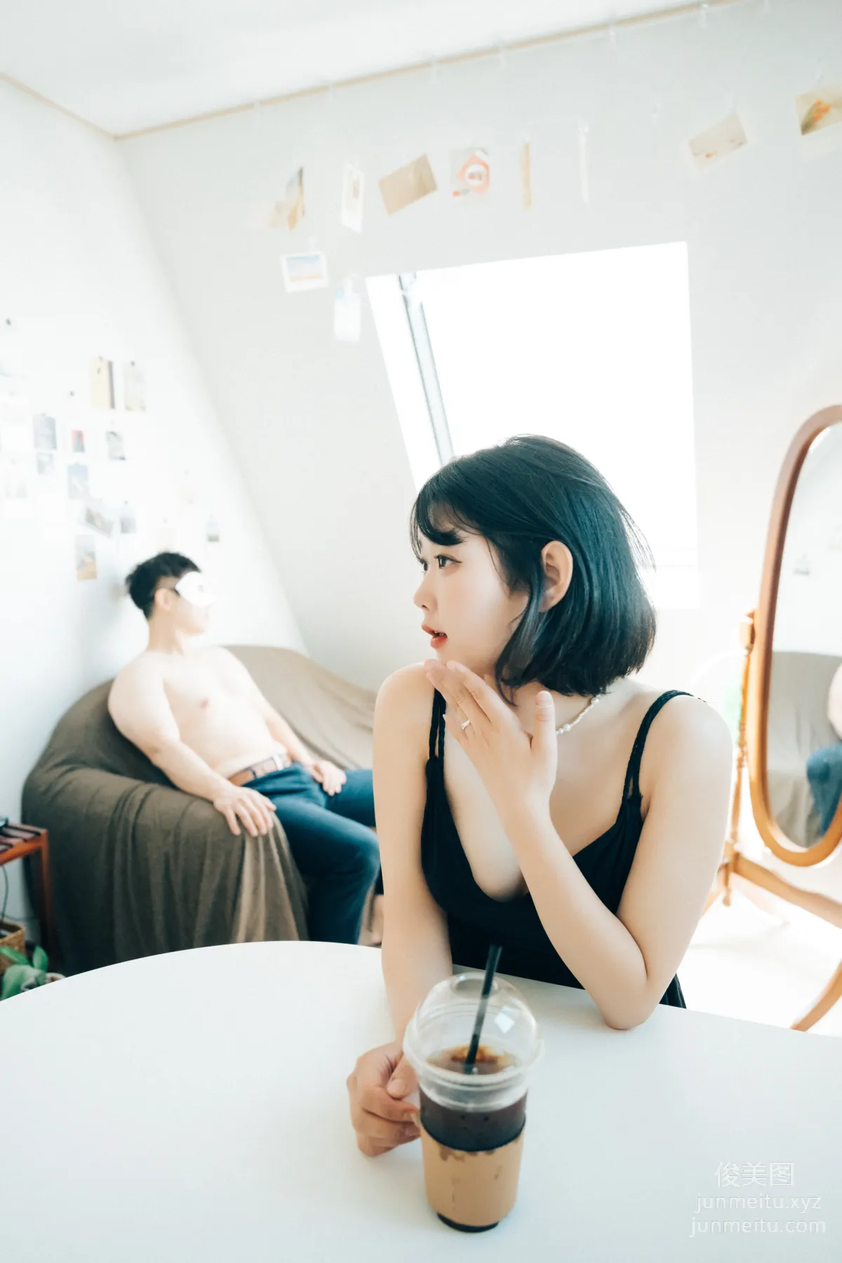 117.[Loozy] Zia (지아) - With Delivery Man[140P] 86