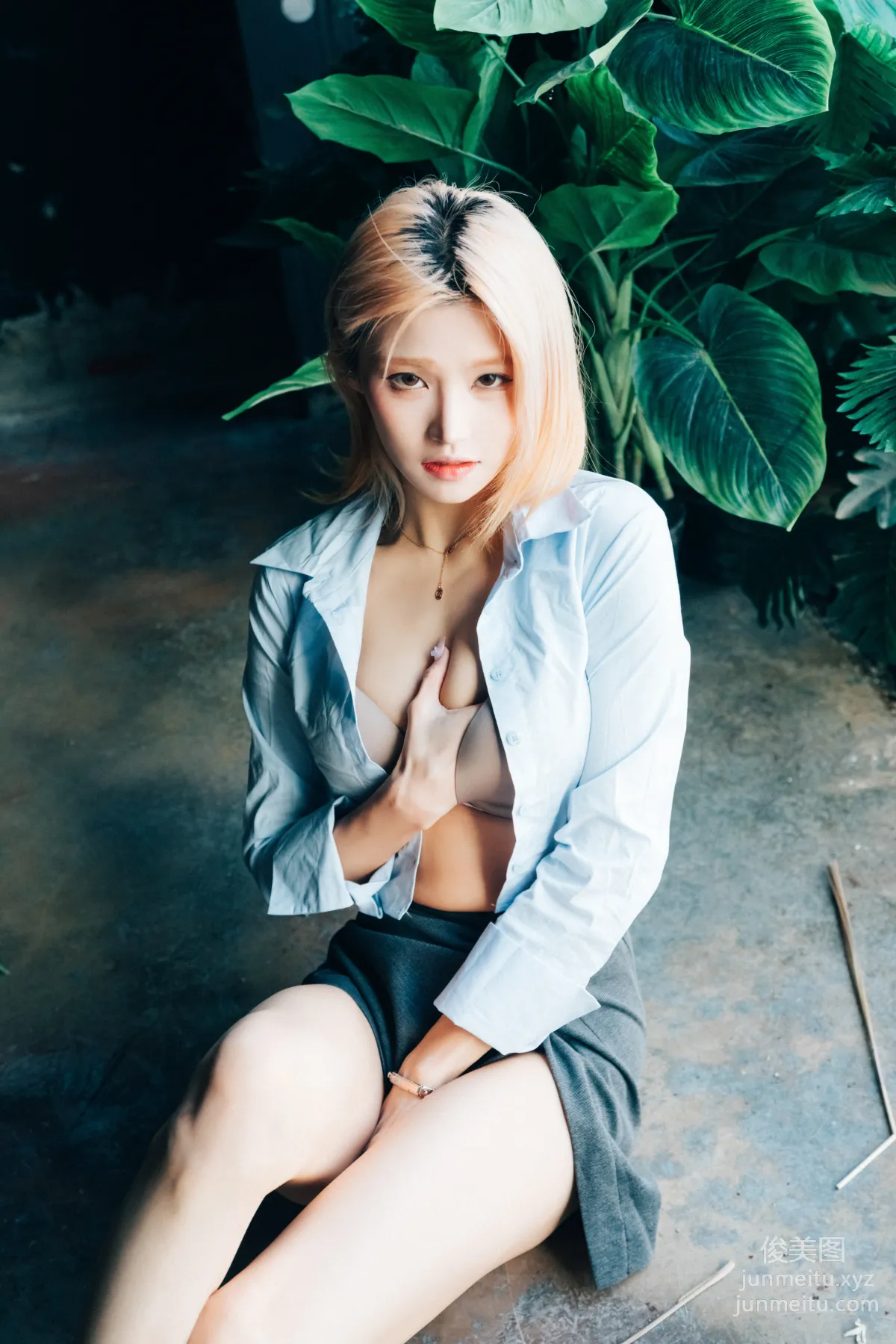 128.[Loozy] Taeri - Enslave[81P] 2