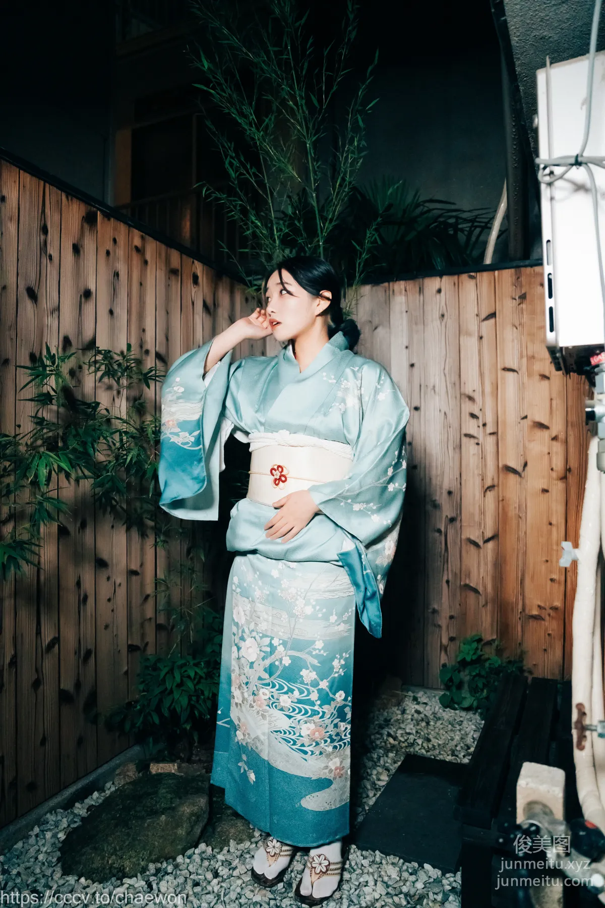 129.[Loozy] SonSon (손손) - Osakas[95P] 1