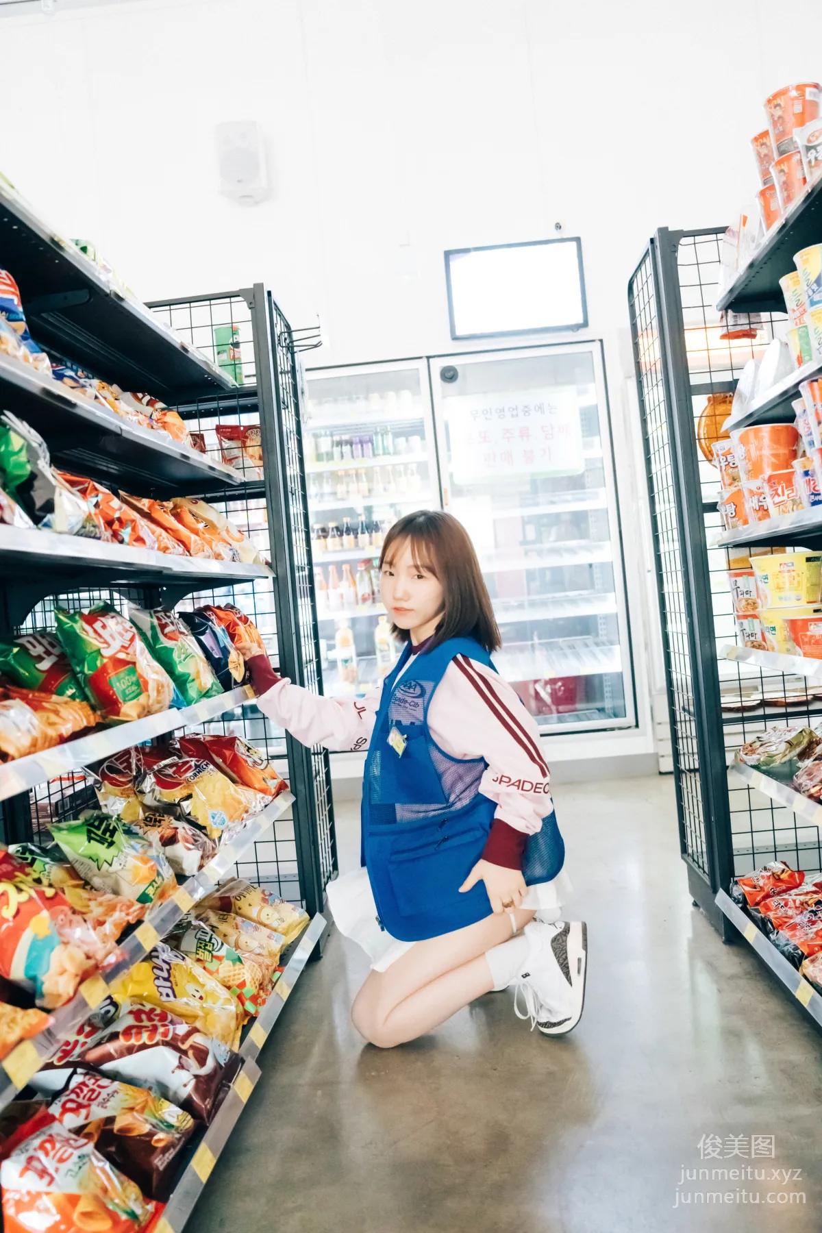 130.[Loozy] Yeri - Pocket Girl Alba - part 01 [146P] 26