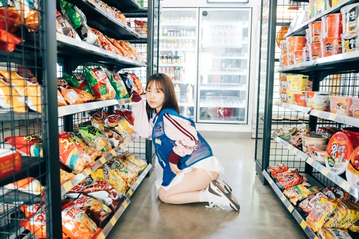 130.[Loozy] Yeri - Pocket Girl Alba - part 01 [146P] 29