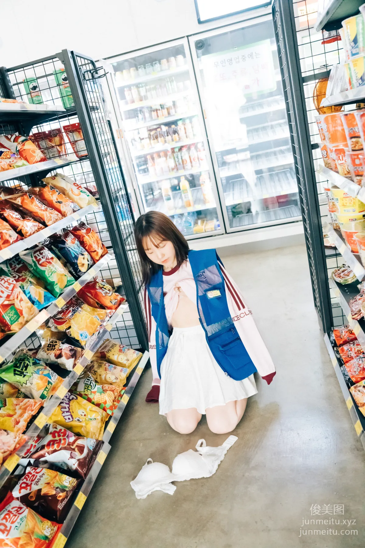 130.[Loozy] Yeri - Pocket Girl Alba - part 01 [146P] 35