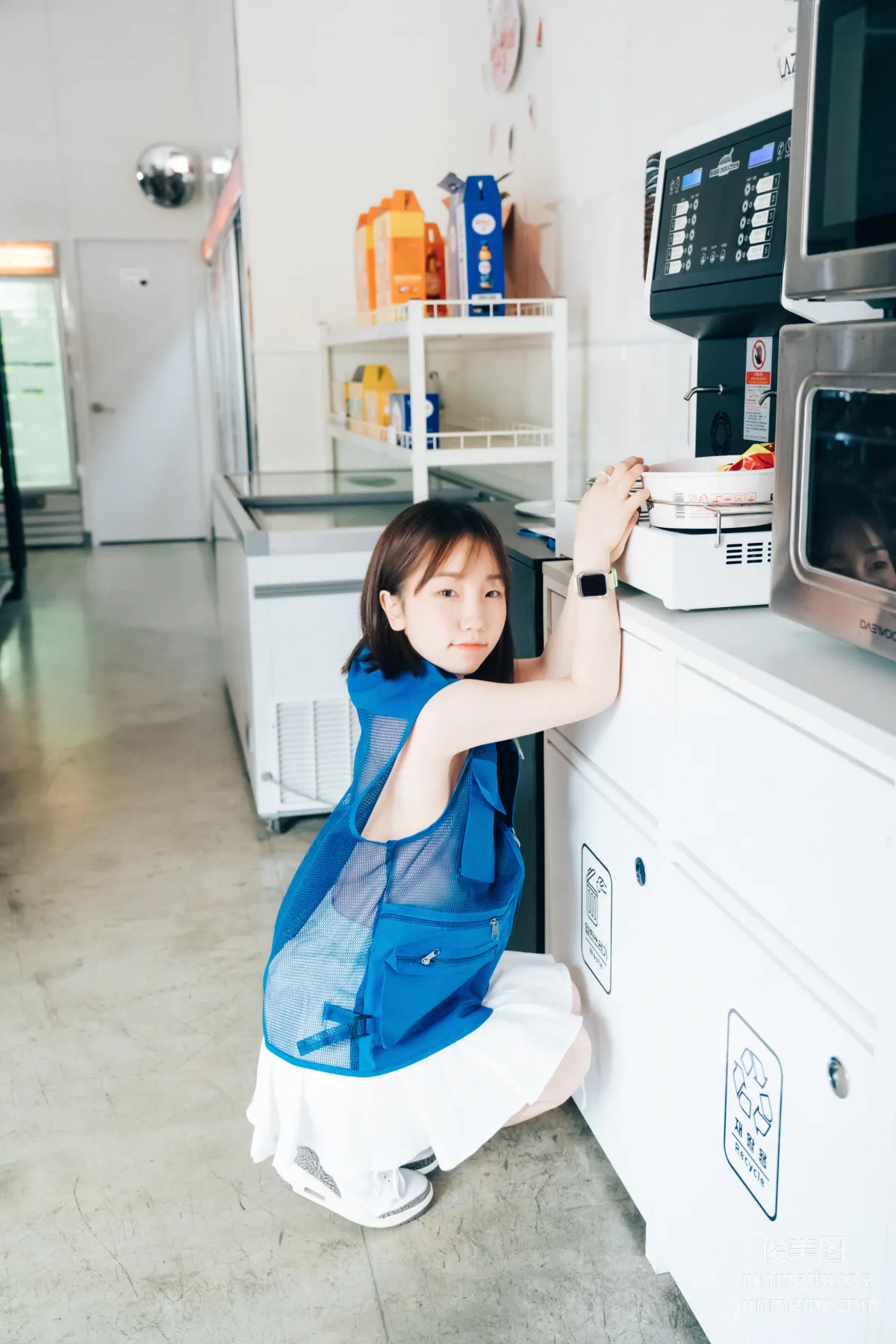 130.[Loozy] Yeri - Pocket Girl Alba - part 01 [146P] 57