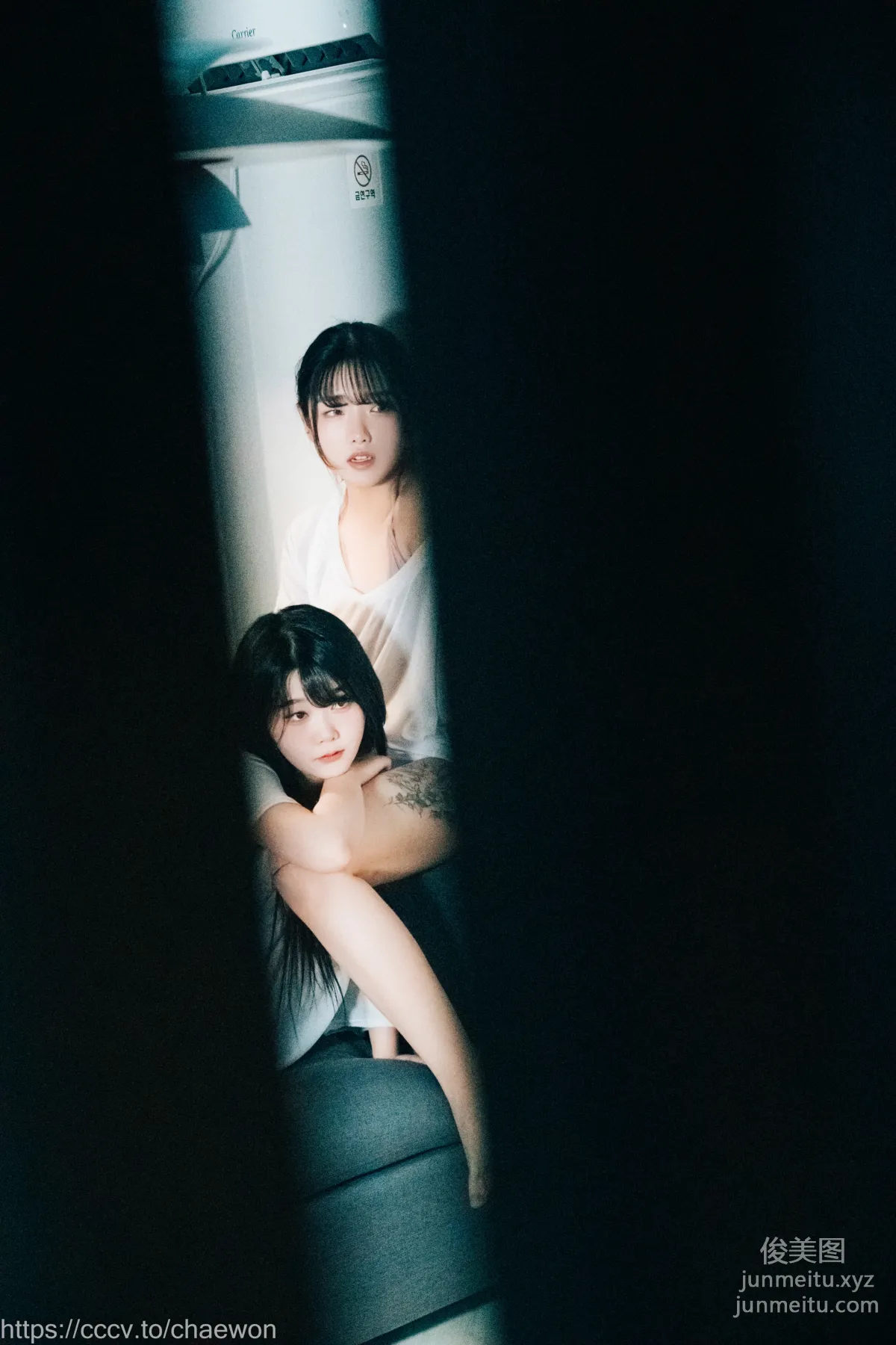 133.[Loozy] Zia (지아) & Sonson (손손) - yuri, girl's love[160P] 3