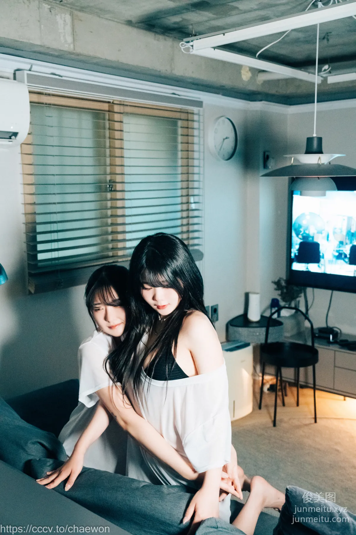 133.[Loozy] Zia (지아) & Sonson (손손) - yuri, girl's love[160P] 14