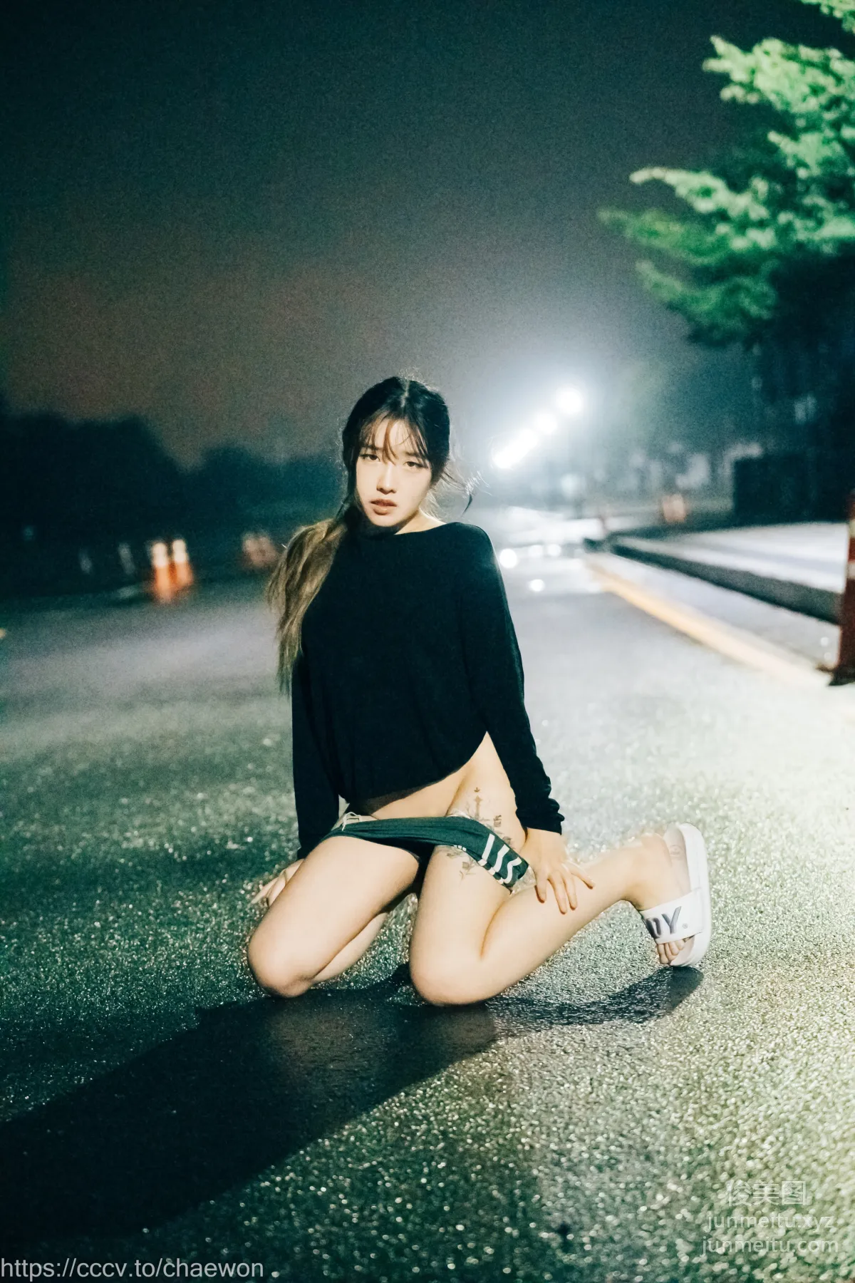 140.[Loozy] SonSon (손손) - Public Toilet - part 01[157P] 32