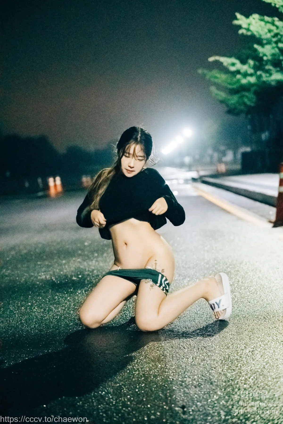 140.[Loozy] SonSon (손손) - Public Toilet - part 01[157P] 33