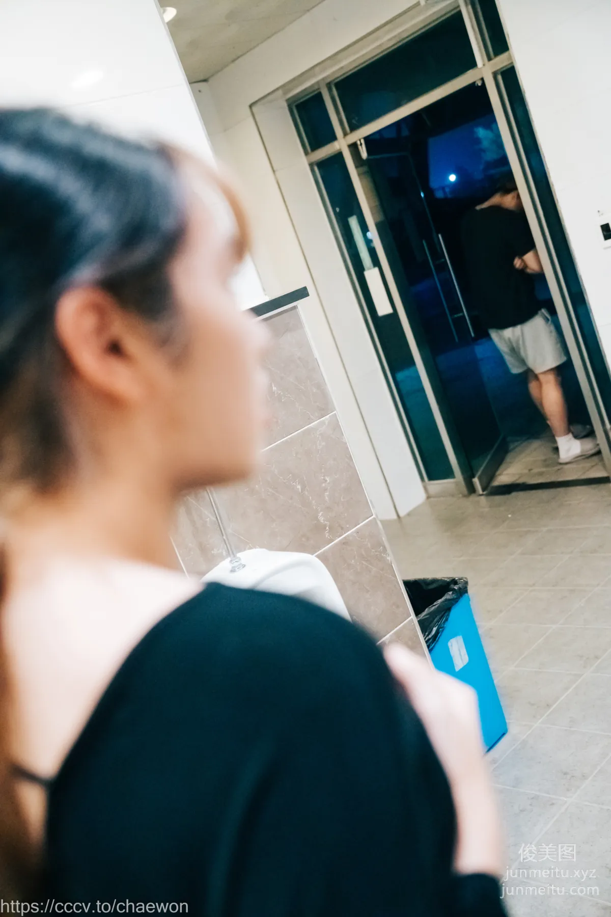 140.[Loozy] SonSon (손손) - Public Toilet - part 01[157P] 64