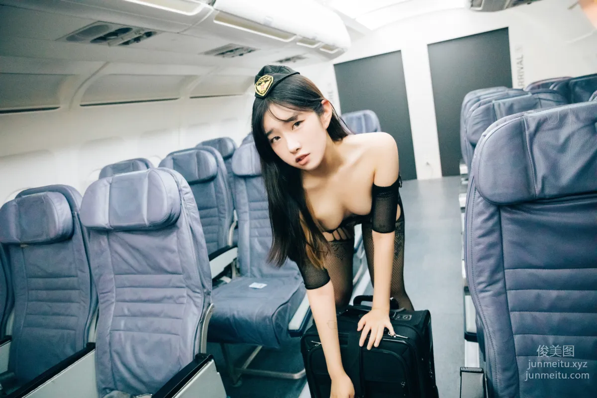 Sonson: LOOZY Night Flight photo 24