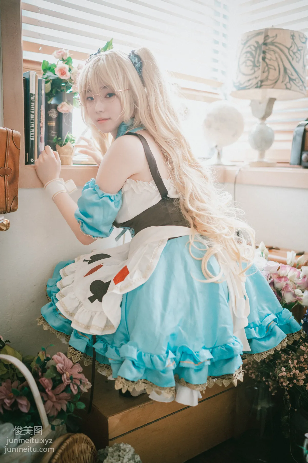 004.[DJAWA] Bambi - Alice in Glasses[49P] 10