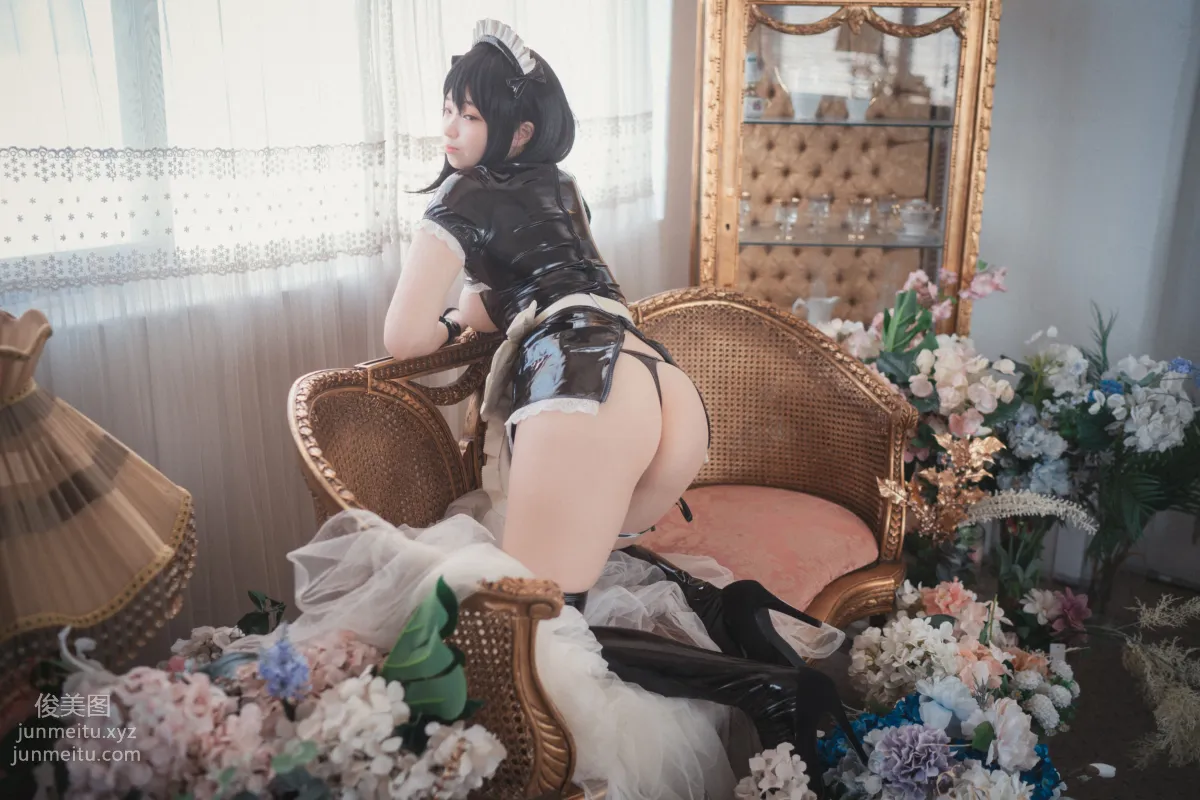 009.[DJAWA] Bambi - Femme de Chambre en Latex[67P] 42