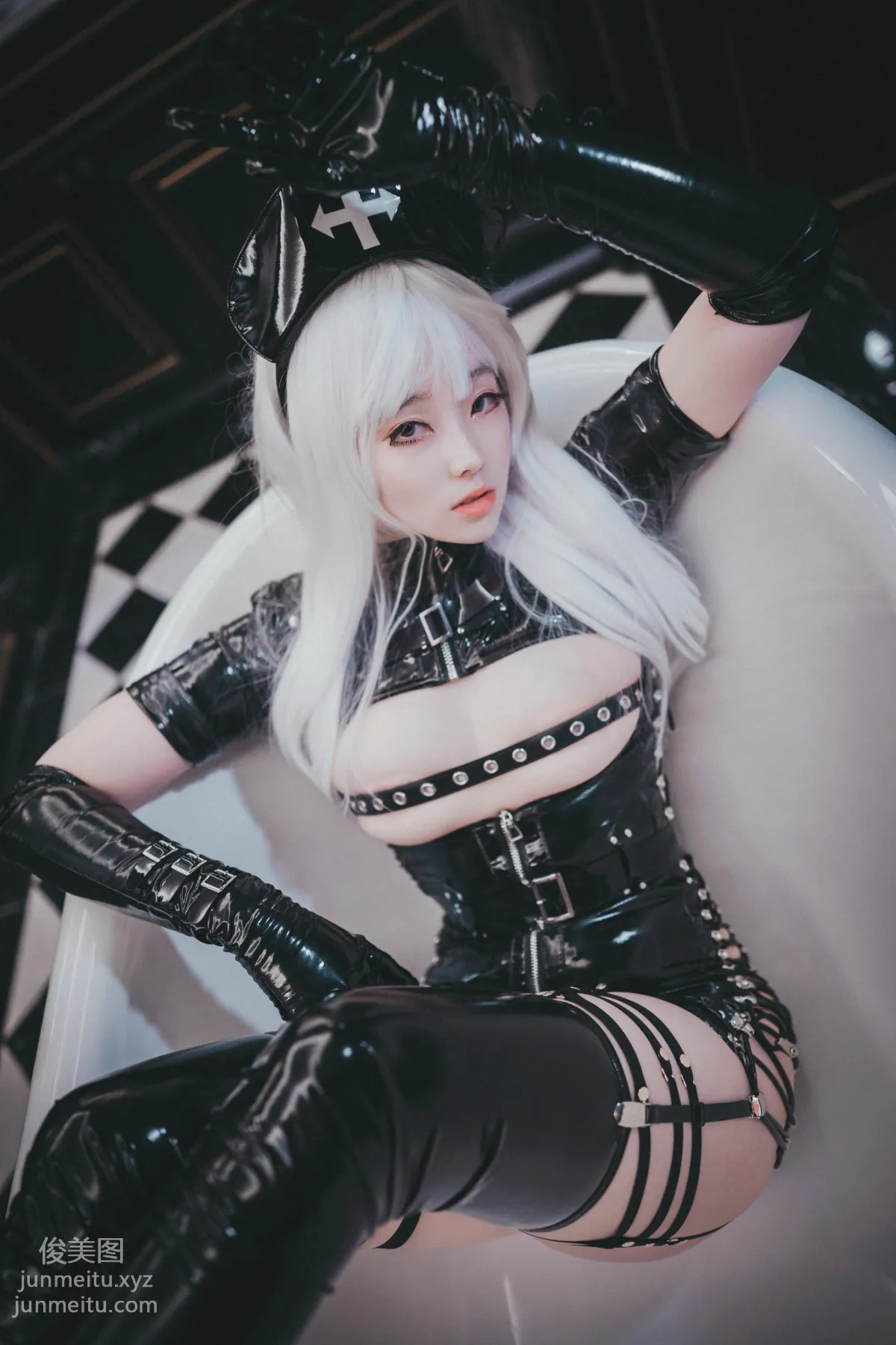 016.[DJAWA] Bambi - Poisonous nurse[71P] 25