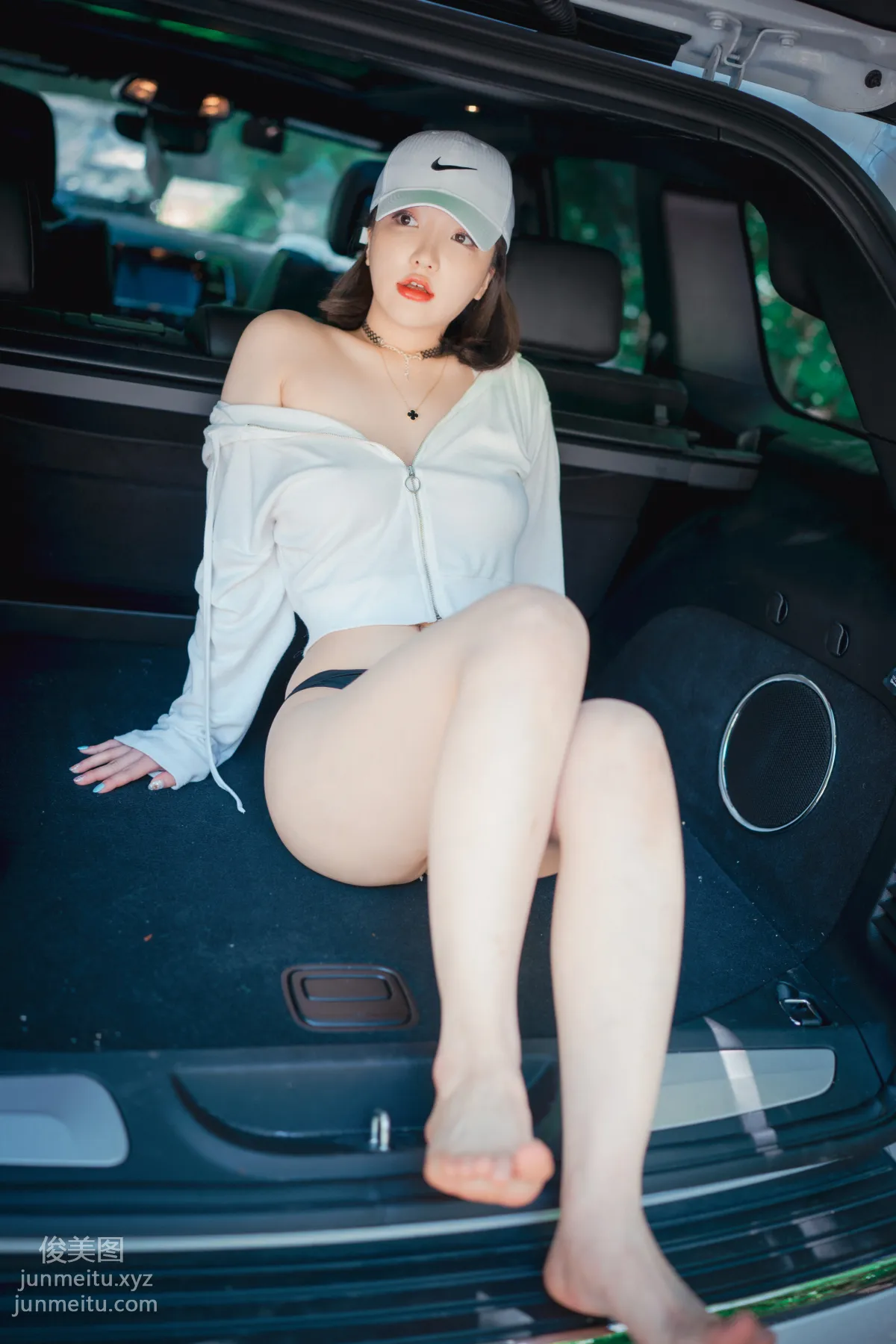095.[DJAWA] Ye-Eun - Naughty Trekking[287P] 184