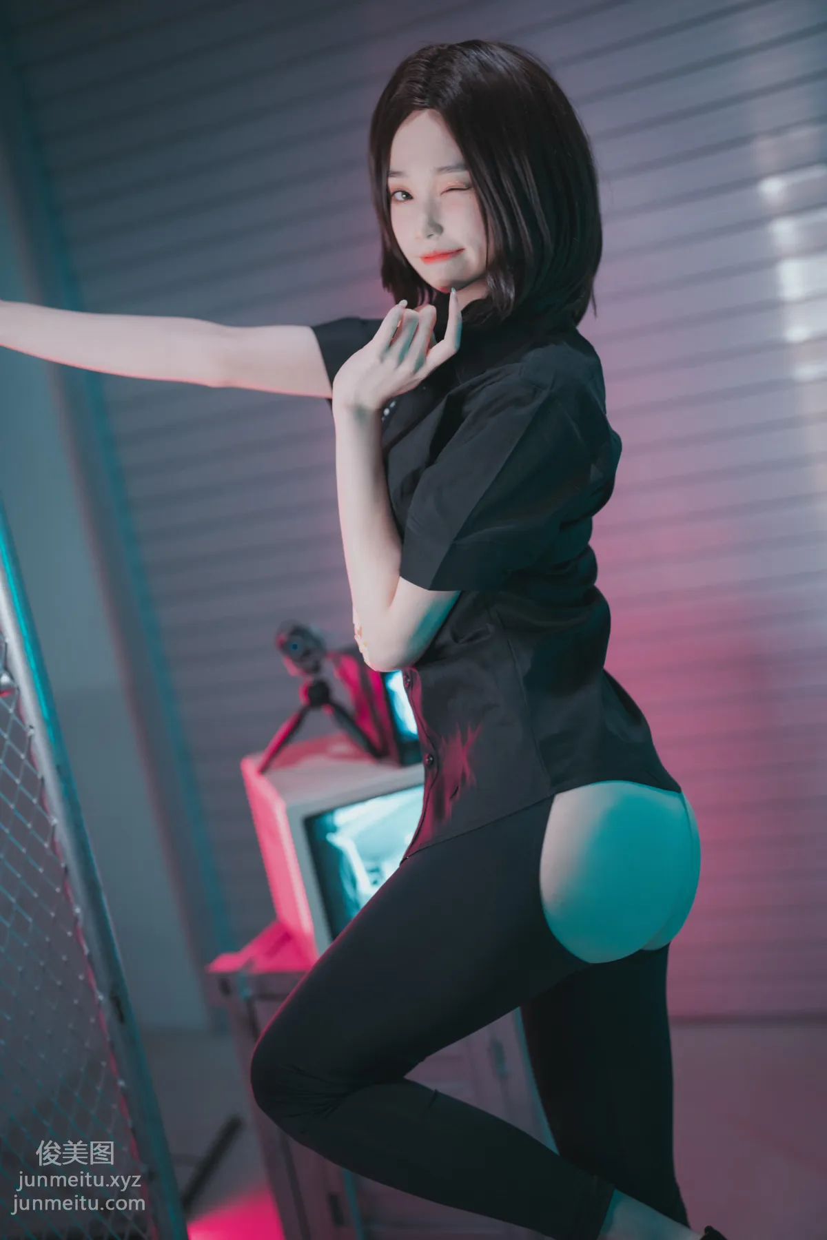 097.[DJAWA] Bambi - Hi Sam![177P] photo 4