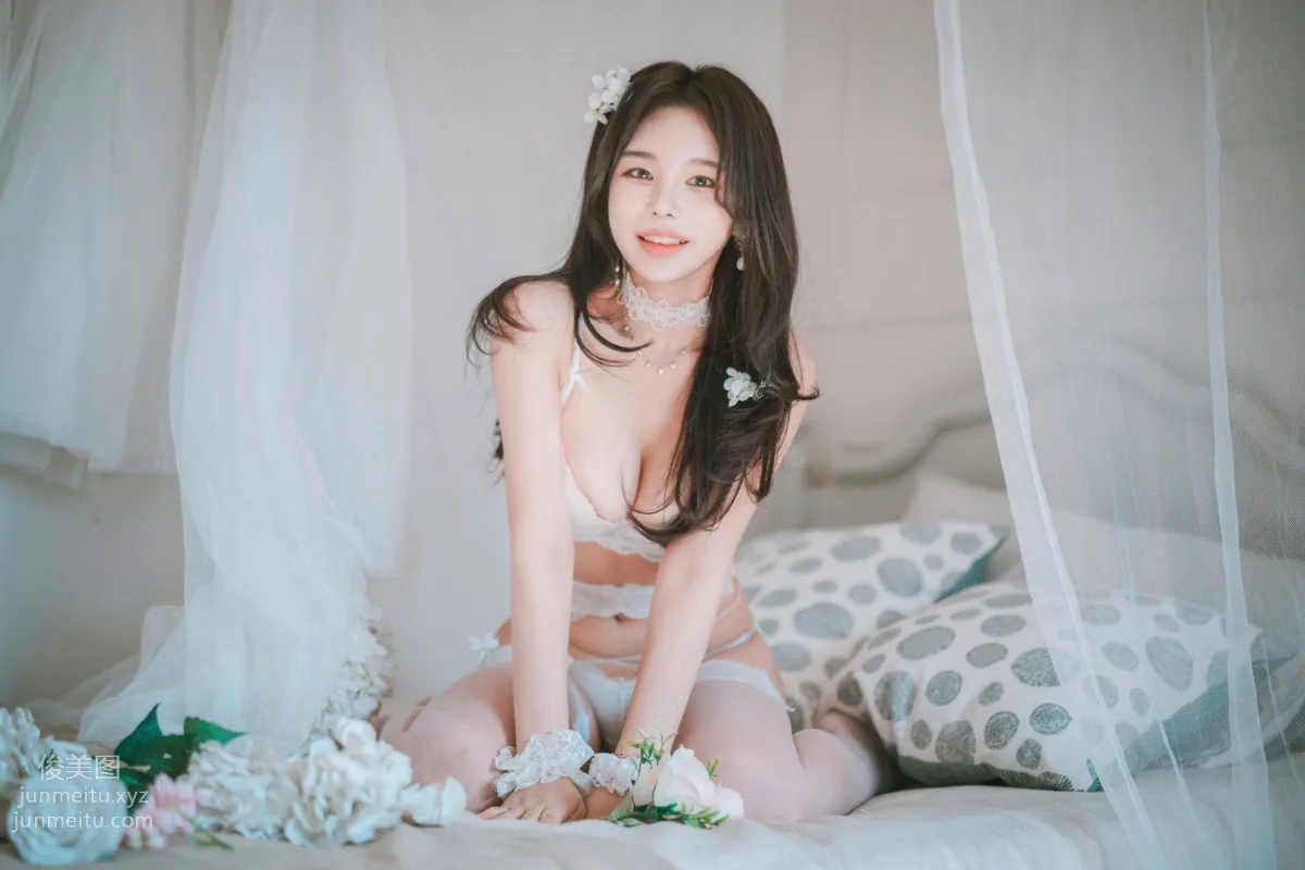 167.[DJAWA] ZZYuri - Alluring White[44P] 13