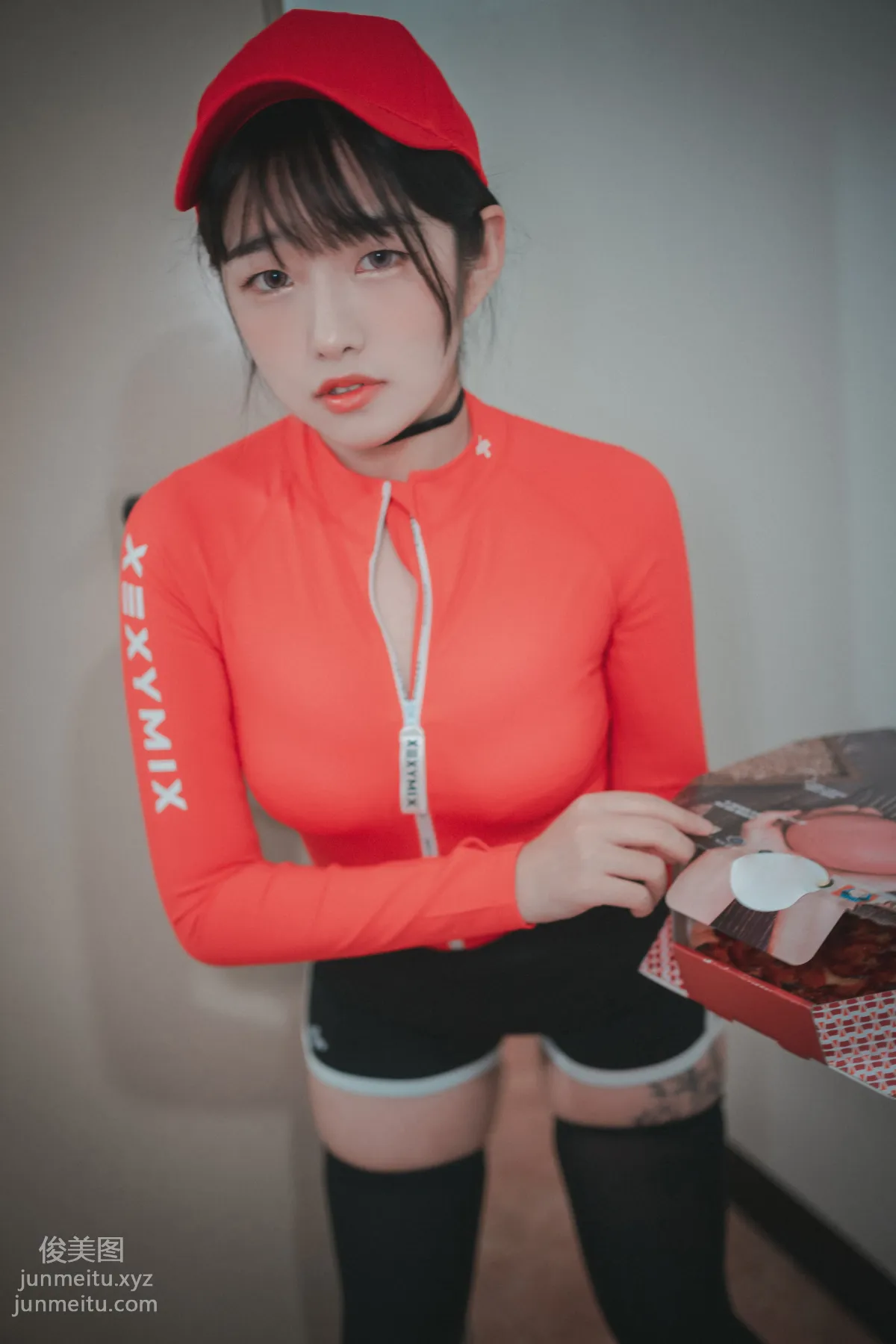 198.[DJAWA] SonSon - Pizza Girl[111P] 29