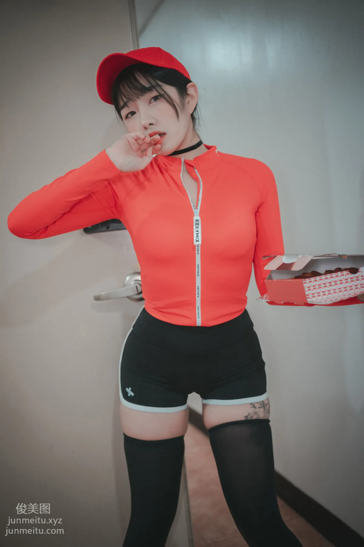 198.[DJAWA] SonSon - Pizza Girl[111P] 30