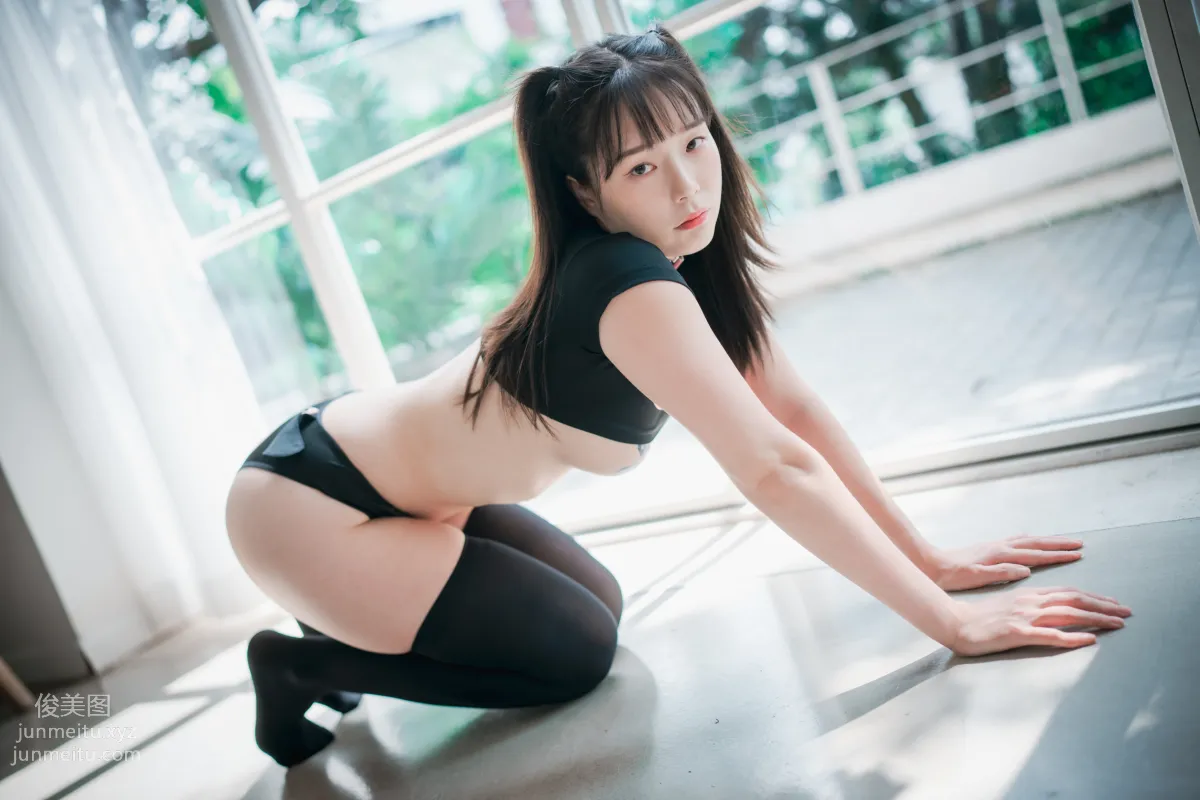 220.[DJAWA] Pia - Black Puppy Girl[50P] 32