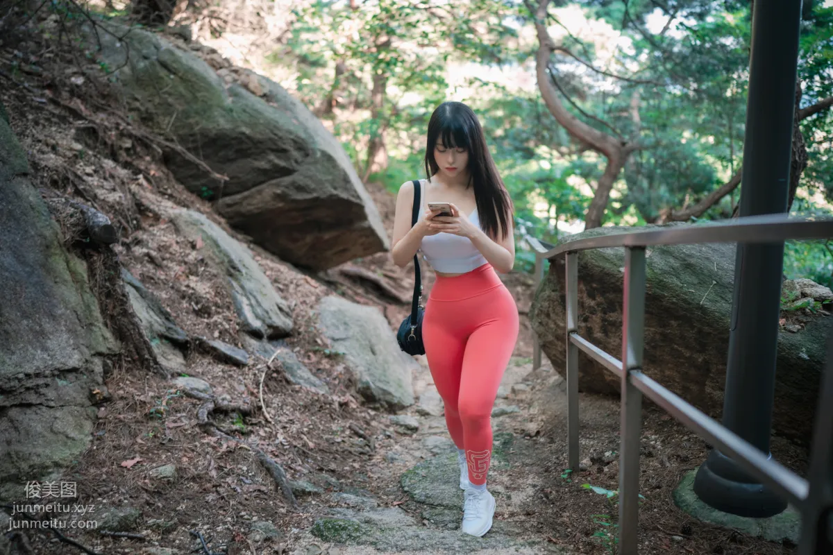 249.[DJAWA] ZziZzi – Naughty Trekking 2nd Course + S.Ver[80P] 10