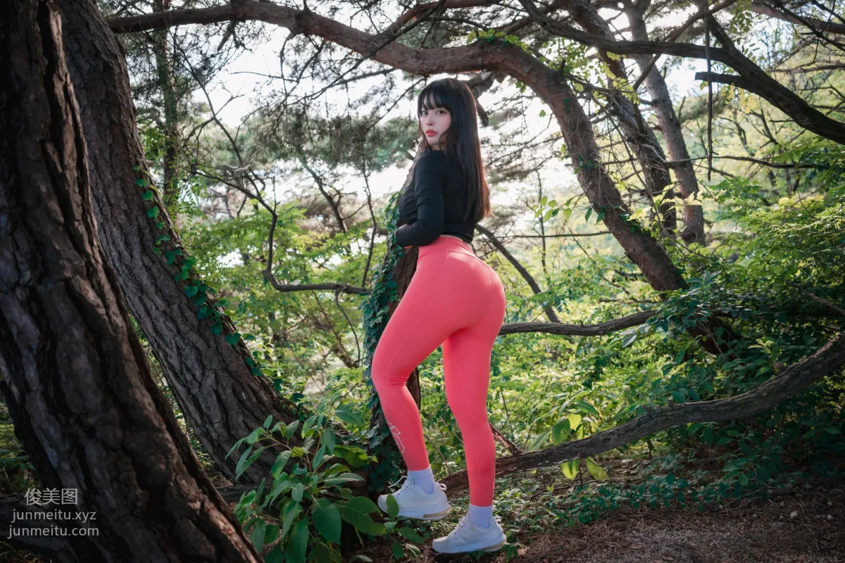 249.[DJAWA] ZziZzi – Naughty Trekking 2nd Course + S.Ver[80P] 37