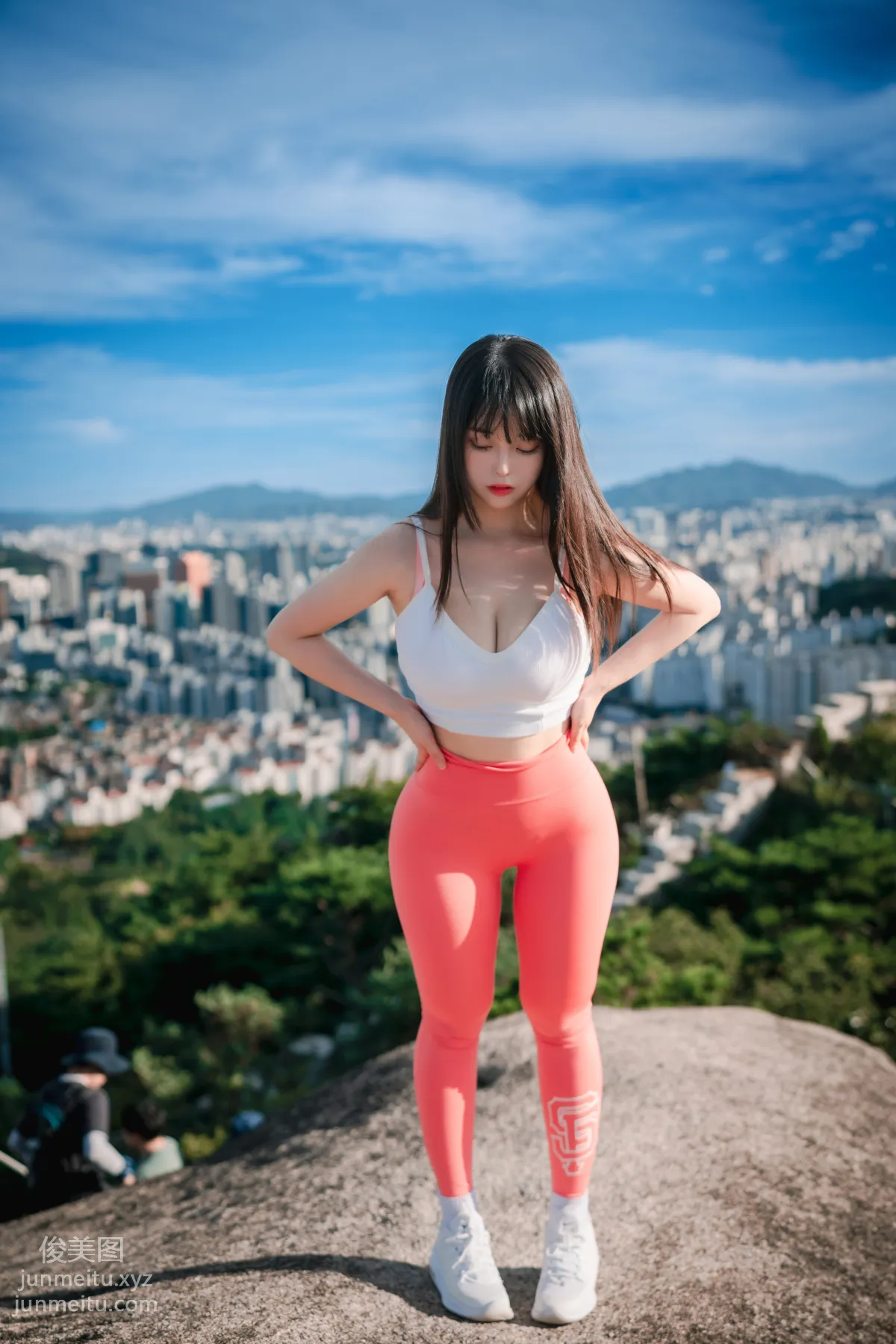 249.[DJAWA] ZziZzi – Naughty Trekking 2nd Course + S.Ver[80P] 52