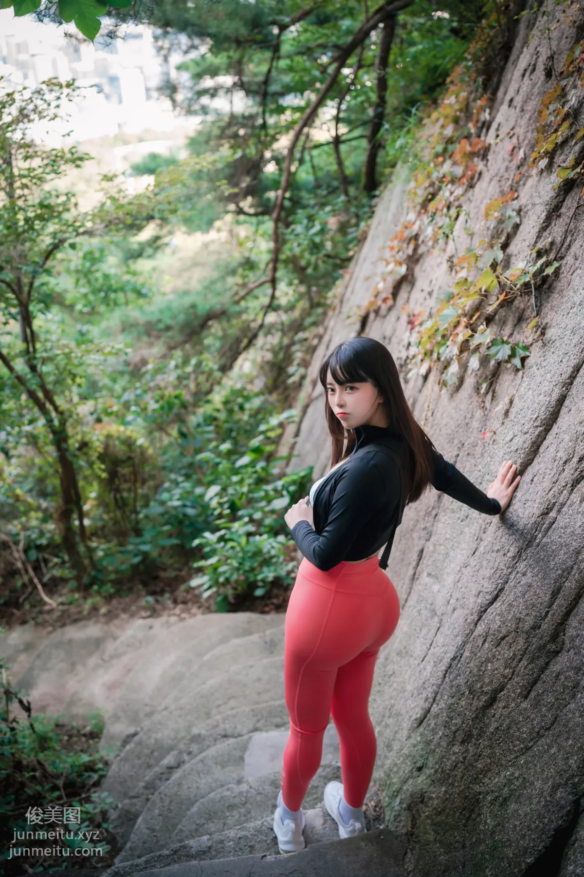 249.[DJAWA] ZziZzi – Naughty Trekking 2nd Course + S.Ver[80P] 53
