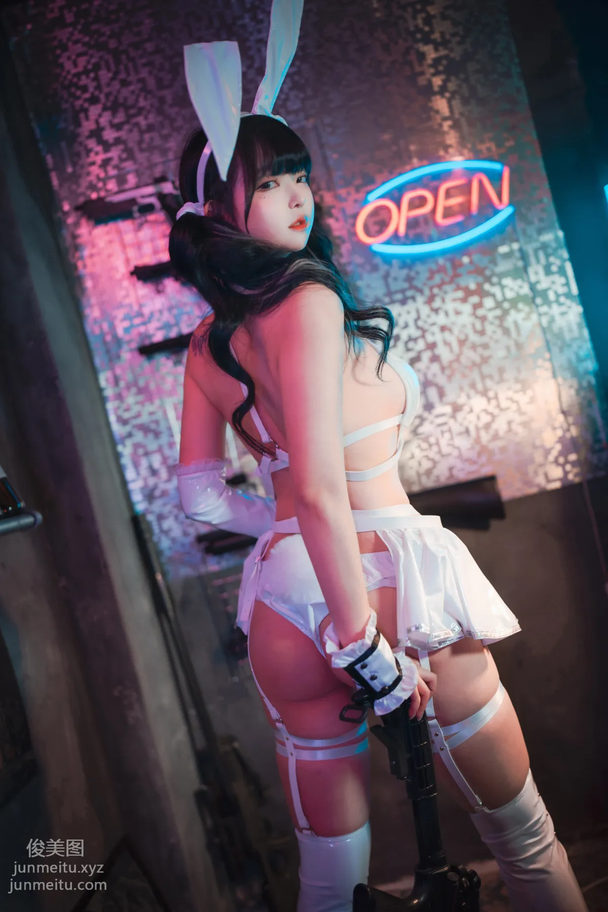256.[DJAWA] Aram (아람) - Tame Your Bunny [164P] 25