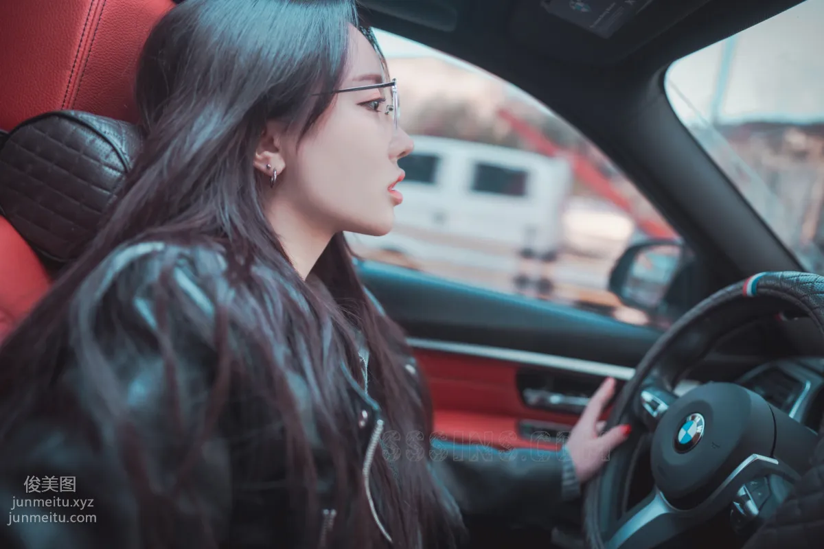 266.DJAWA Photo — NO.296 Yeeun (손예은) - Drive My Car [90P] 19