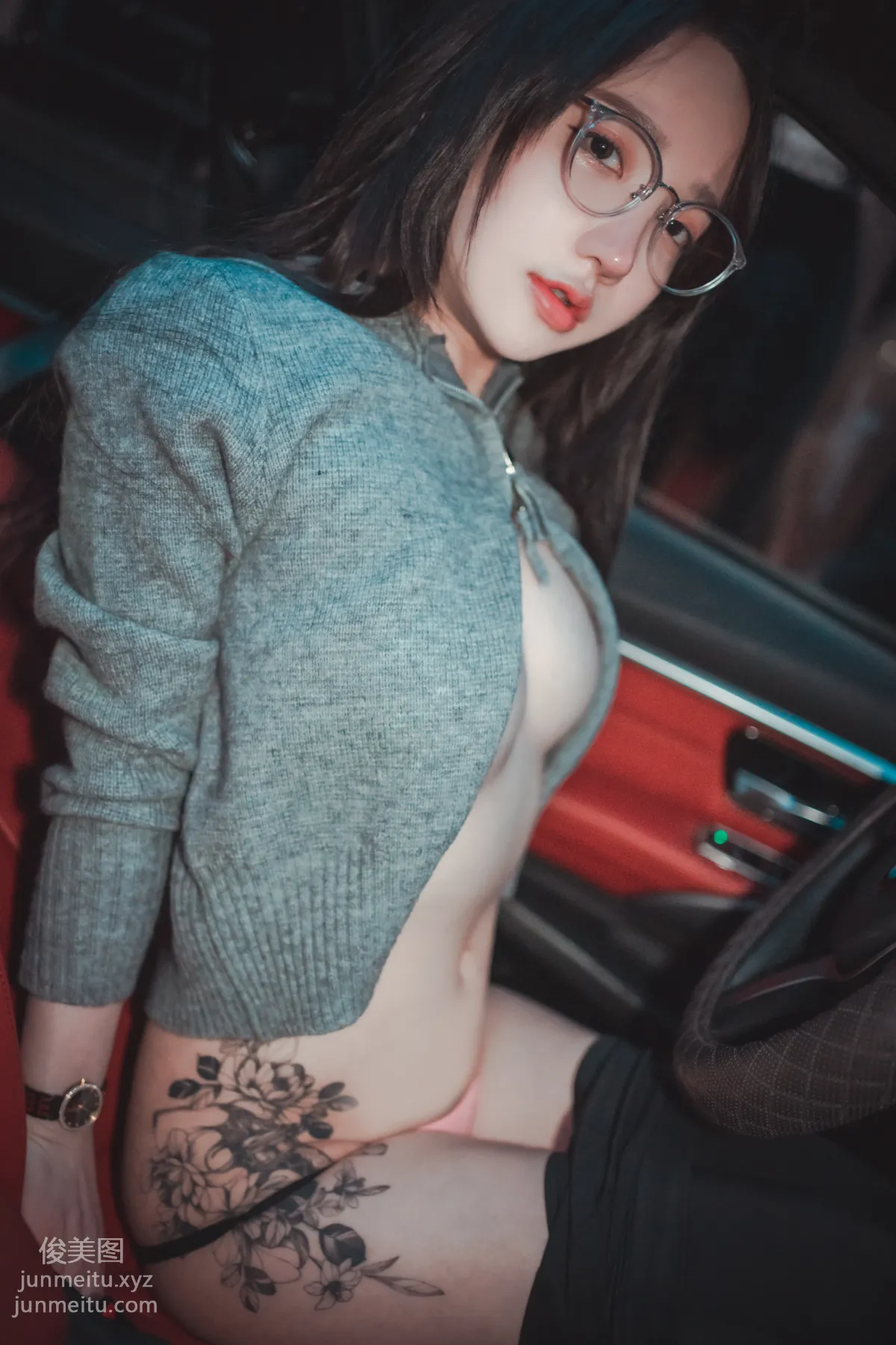 266.DJAWA Photo — NO.296 Yeeun (손예은) - Drive My Car [90P] 45