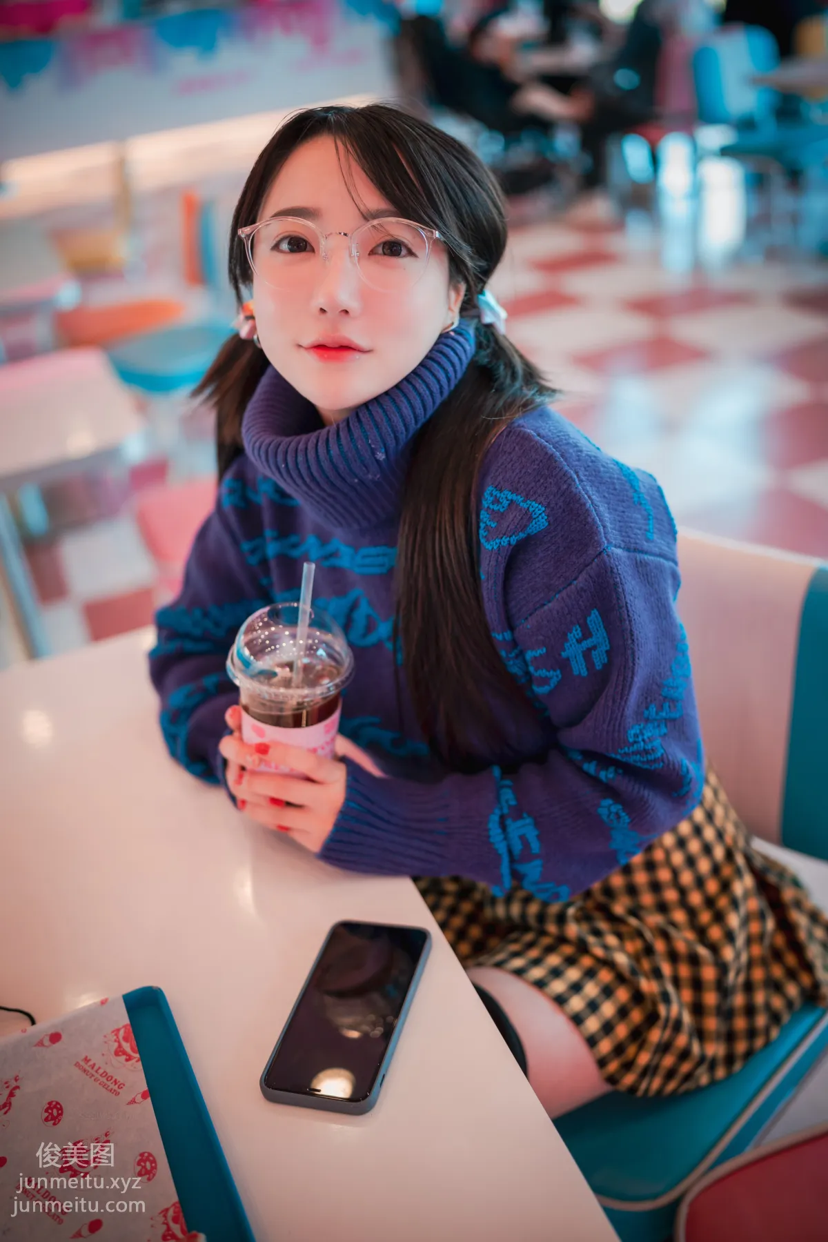 289.DJAWA Photo Yeeun (손예은) - Early Spring Walk in March [156P] 13