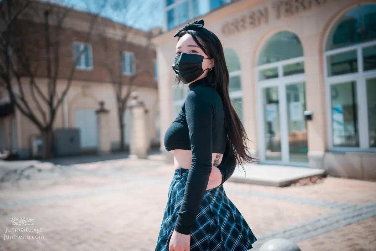 289.DJAWA Photo Yeeun (손예은) - Early Spring Walk in March [156P] 104