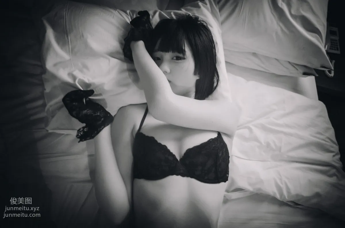 295.[DJAWA] Jenny - Photo Blanc et Noir Jenny [86P] 22