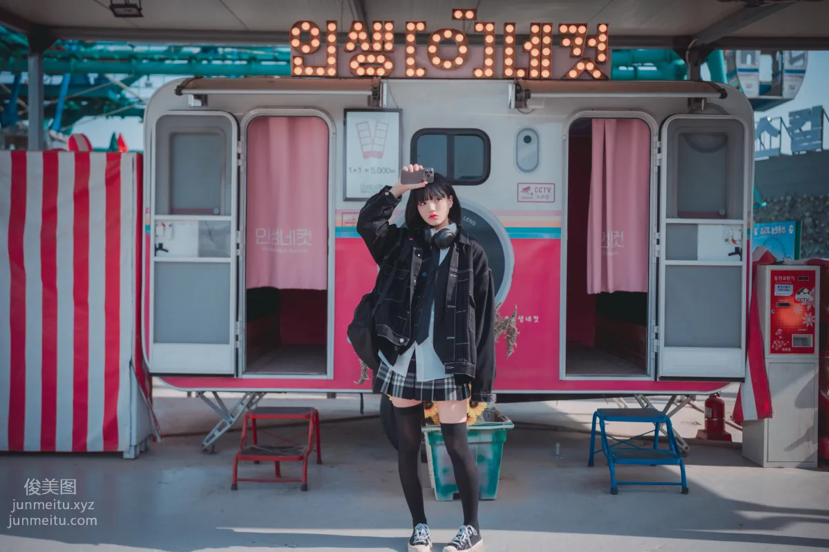 303.DJAWA Photo - Jenny（정제니）Theme Park Girl [162P] 5