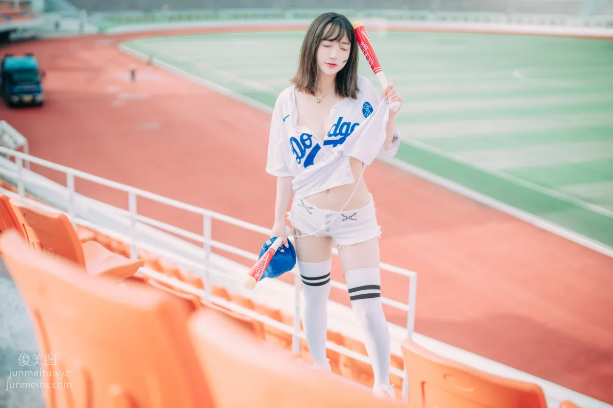 305.[DJAWA] YeEun - Cheer Up in the Summer [126P] 80