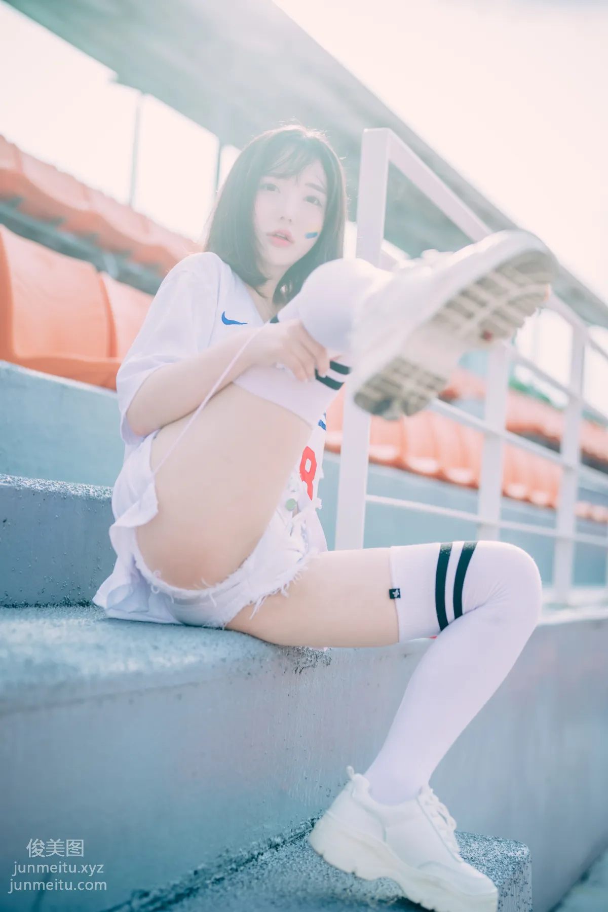 305.[DJAWA] YeEun - Cheer Up in the Summer [126P] 87